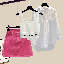 白色背心+粉色短裙+白色襯衫